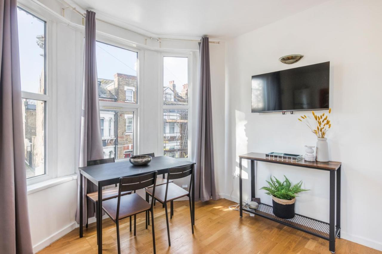 Apartments In Brixton Next Door To Brockwell Park London Kültér fotó